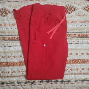 Figs Small Kade Cargo winning red